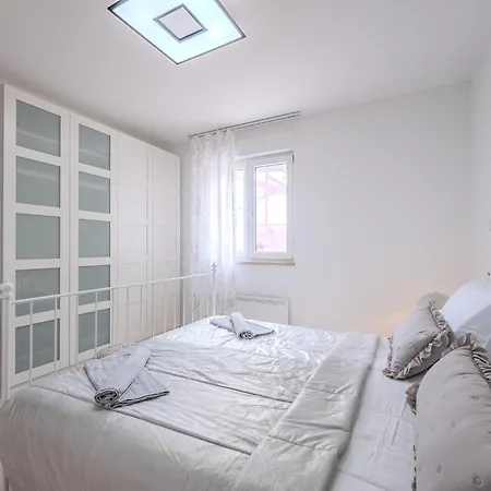 Apartment Gea *