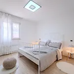 דירה Gea